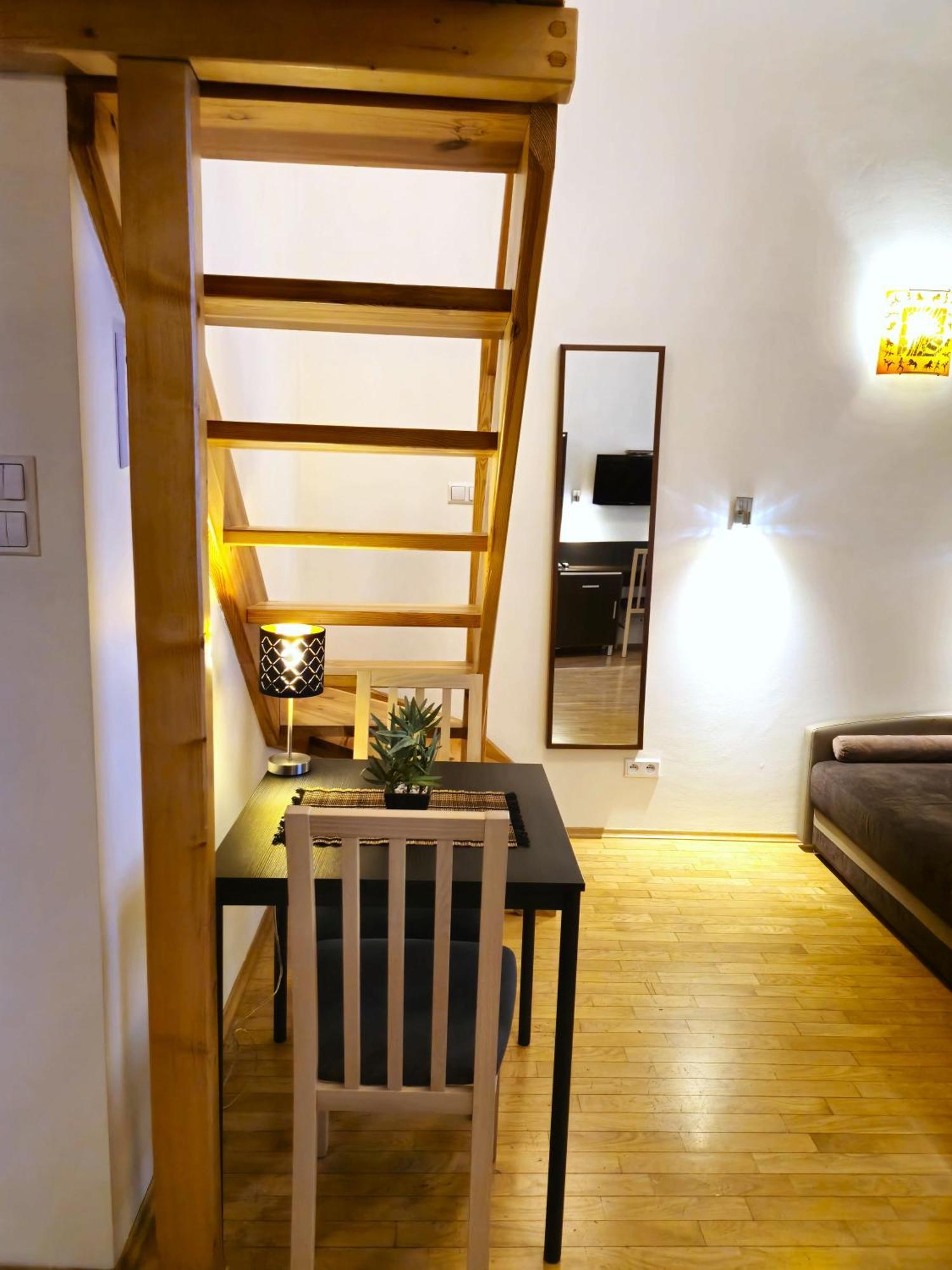 Safona - Pantheon Apartments Krakow Luaran gambar